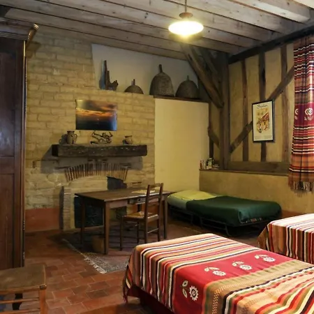 Vakantiehuis Soulaines-dhuys, 4 Pieces, 6 Personnes - Fr-1-543-47 *